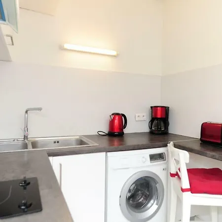 Apartment Coquelicot Five Stars Holiday House Nice