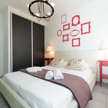 Coquelicot Five Stars Holiday House Apartment Nice