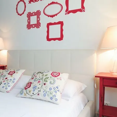 Apartment Coquelicot Five Stars Holiday House Nice